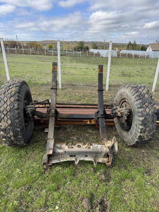 Передняя балка Маз 500 в сборе с колесами и рессорами