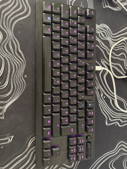RAZER Deathstalker v2 pro TKL