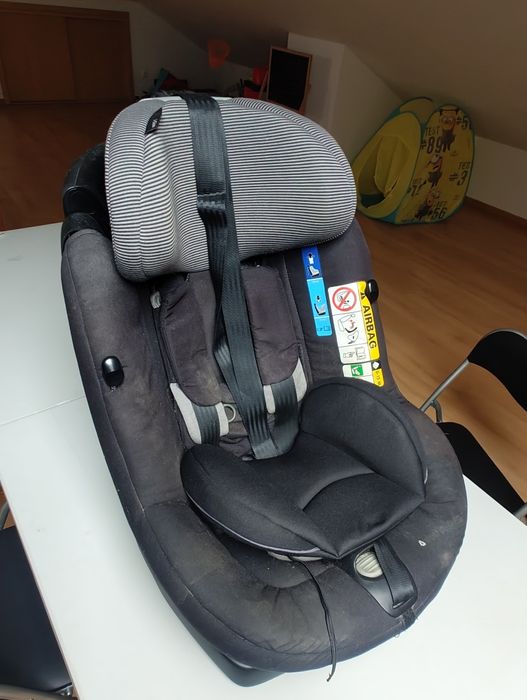 Cadeira Auto Bébé Confort Axiss Isofix (9-18kg) - Gira 90º - Instala c