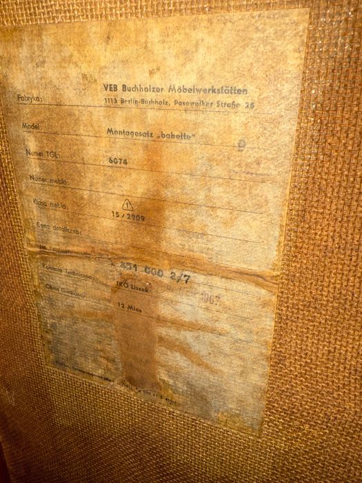 Niemieckie meble modułowe z okresu PRL