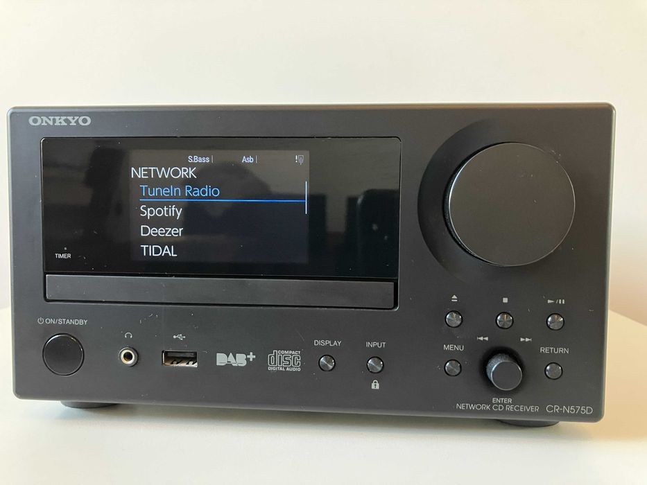 System all-in-one Onkyo CR-N575D (z obsługą serwisów sieciowych)
