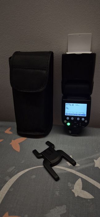 Flash Godox TT685II-C Canon – Excelente Estado – 100€ 
Vend