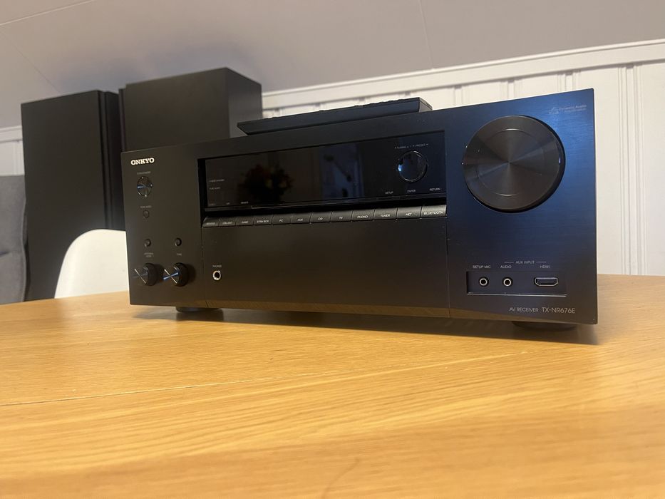 Amplitiuner Onkyo tx-nr676e