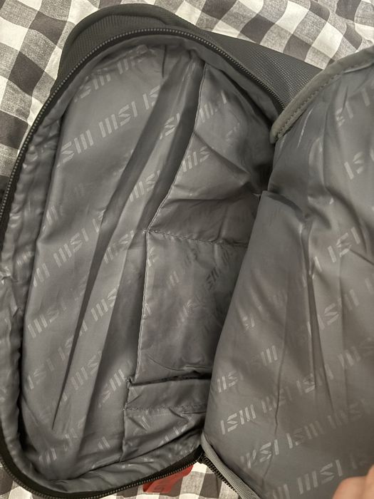 Mochila msi como nova
