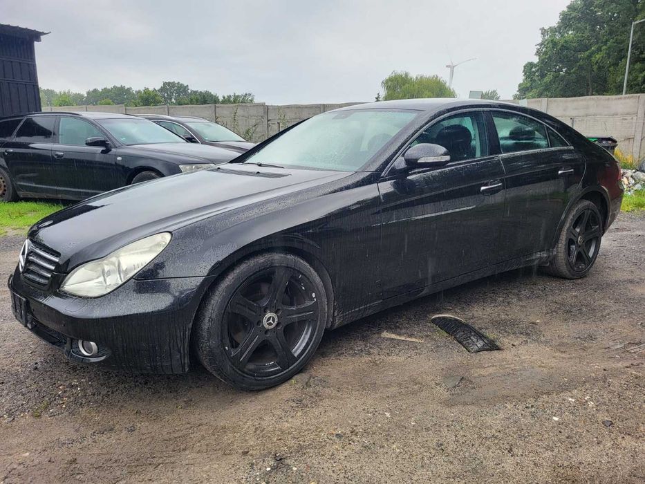 Mercedes CLS 775 197 Drzwi wyprzedaż