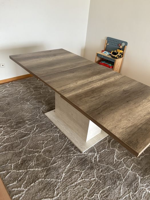 Mesa de jantar extensivel