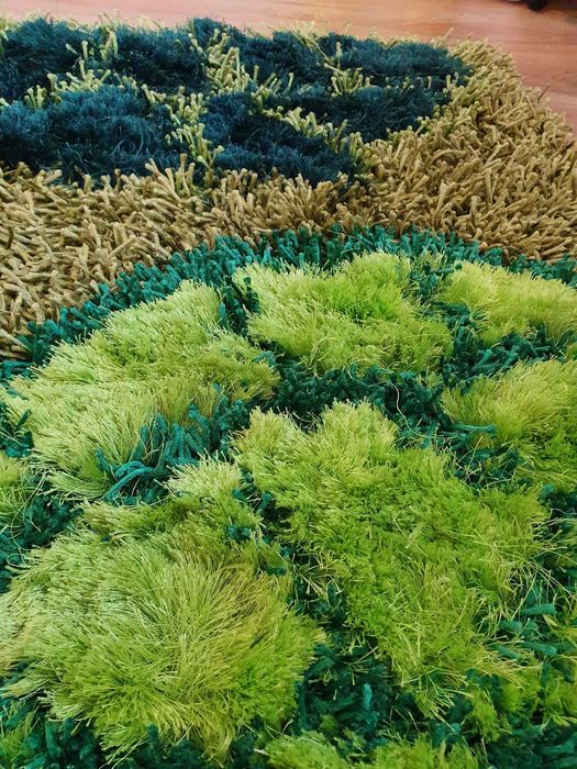 Tapete verde de sala ou quarto