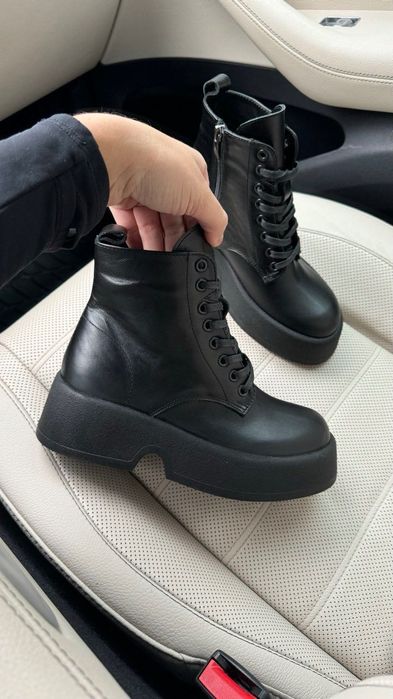 Черевики нові жіночі шкіряні. Новые женские ботинки зимние