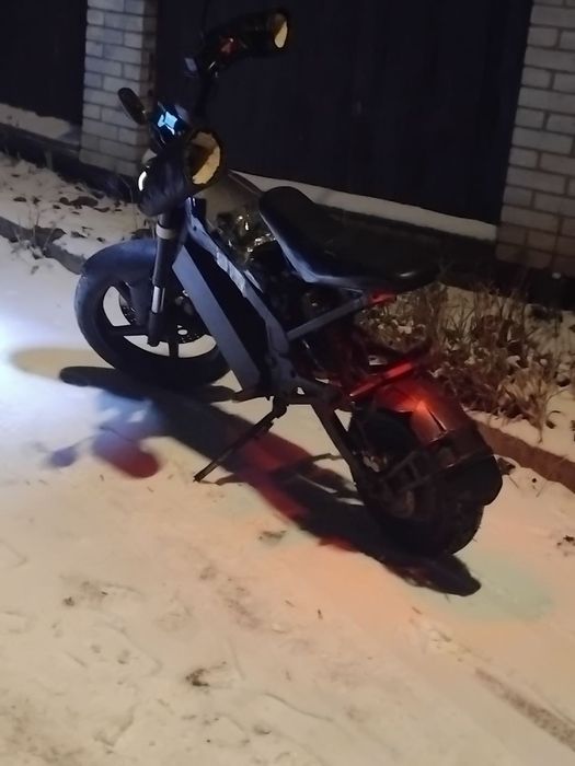 Кросовий електробайк