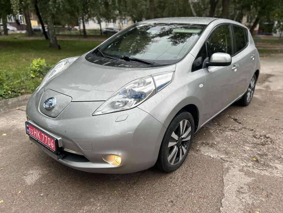 Оренда авто leaf 24