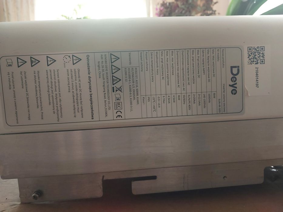 Inwerter solarny sieciowy Deye