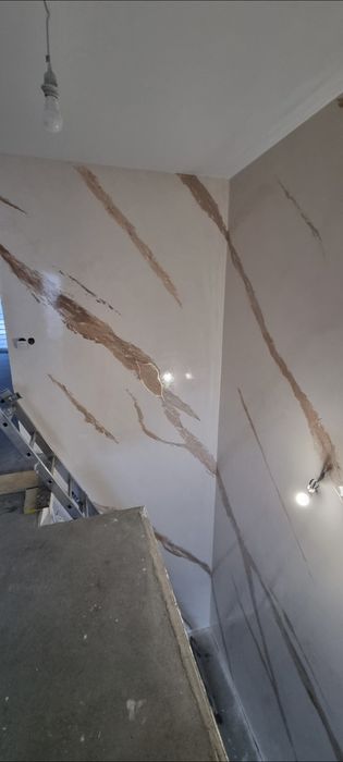 TYNKI DEKORACYJNE (stiuk, beton, rdza, mikrocement, loft metal, inne)