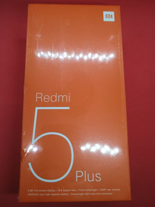 Смартфон Redmi 5 плюс Новий