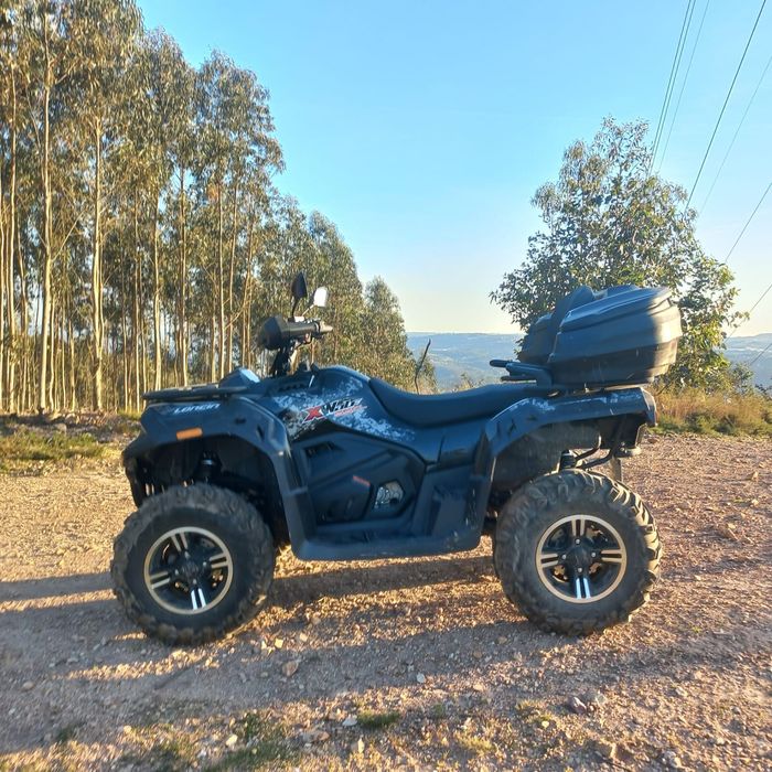 Moto 4uatro loncil
