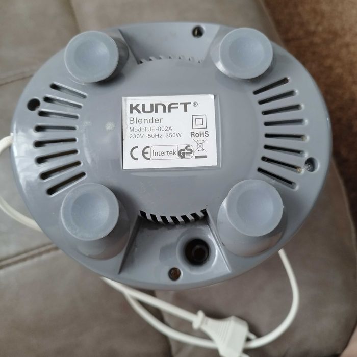 Liquidificador kunft (sem copo).Angel Fernandes vende  copo markeplace