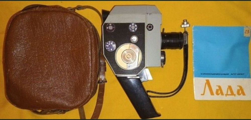 Фотоаппарат Киев-19. Фотокамера Voigtländer Virtus/Bessa-66. Кинокамера Кварц-5
