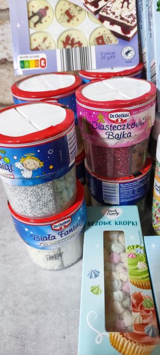 Mix dekoracji do ciast posypki figurki barwniki dodatki