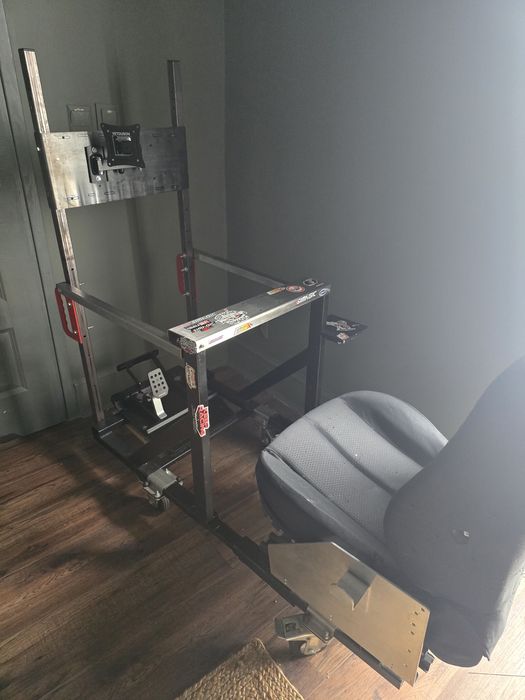 Stelaż Simracing