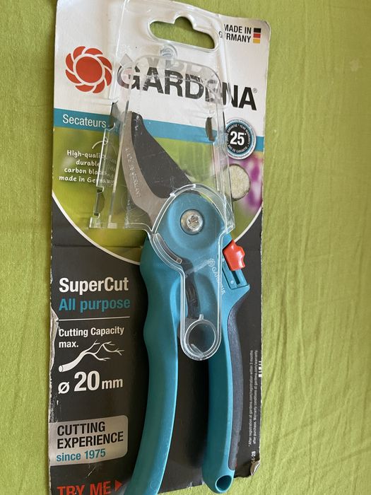 Секатор садовий Gardena 20 мм