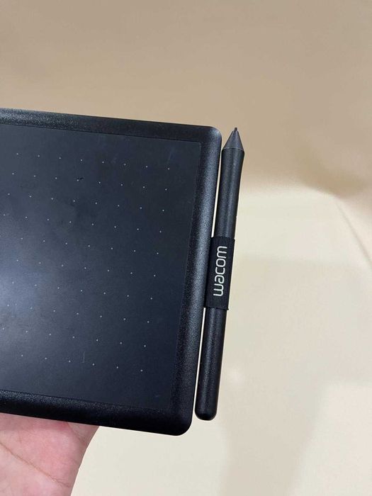 Wacom Graphics Tablet - CTL-472446441909650073603
