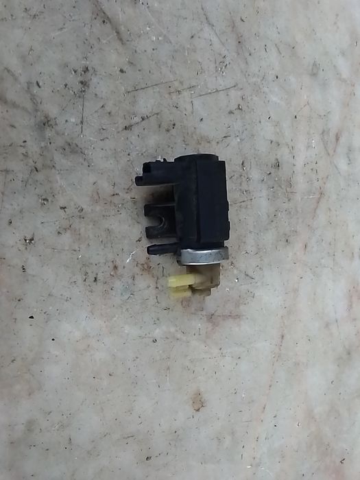 Valvula Solenoide de Escape VOLVO V50 (MW)
