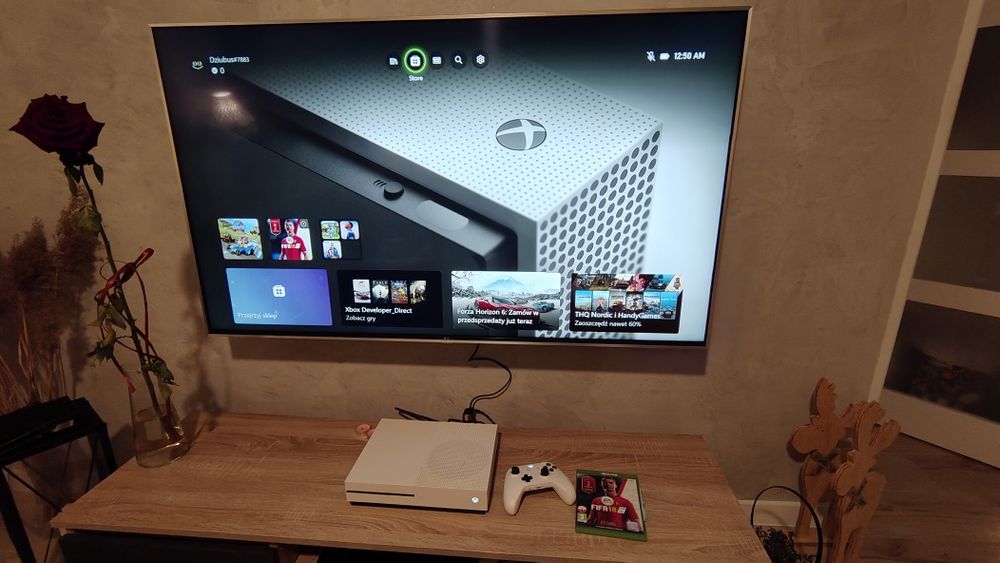 Xbox one s, pad i FIFA 18