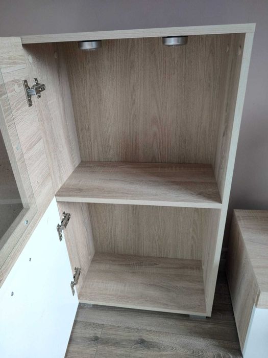 Meblościanka biała zestaw mebli