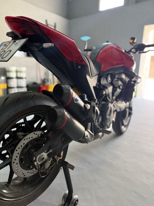 Ducati monster vermelha 2025 melhor que nova
