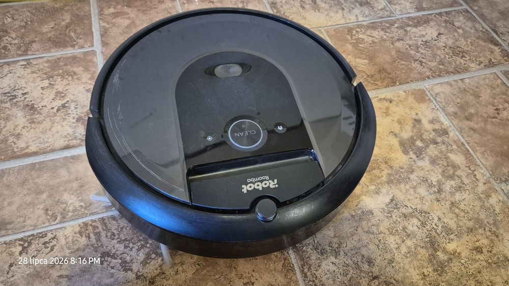 Irobot i7+ na czesci uszkodzony