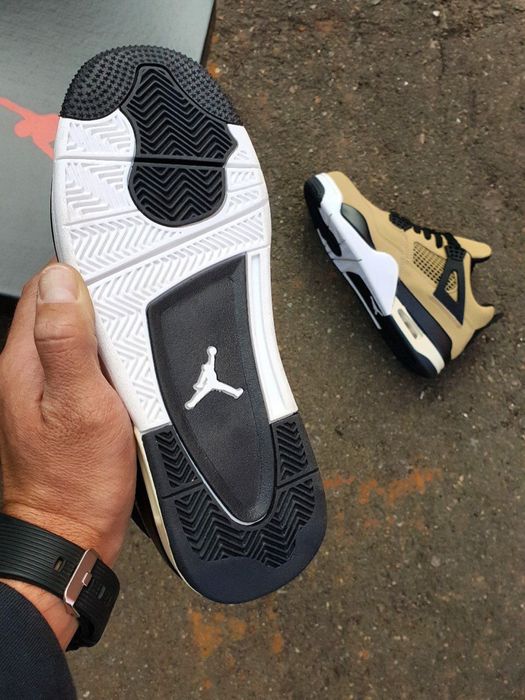 Buty Nike Air Jordan Retro 4 Fossil 36-45 unisex trampki sneakersy