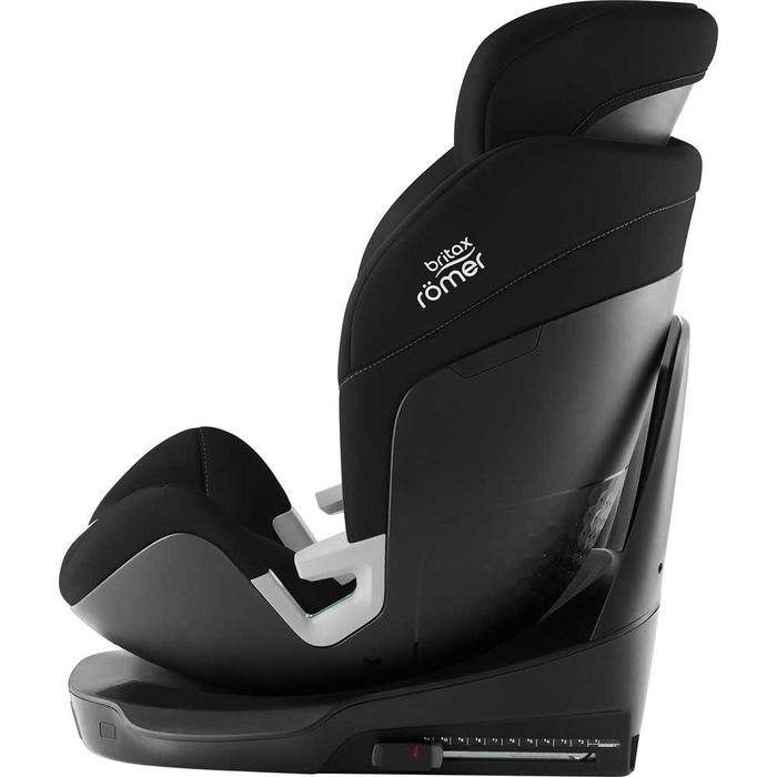 Автокрісло BRITAX-ROMER SWIVEL. Від народження до 7 років.
