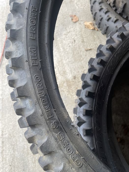 Мото шина скат 90/90/21 r21 Mitas