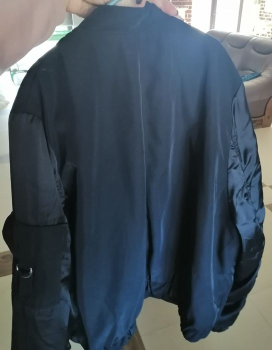 Cieplejsza bomberka, przejściowa kurtka , H&M