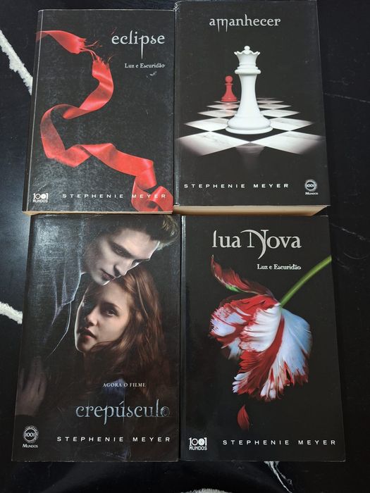 Livros da Saga Crepusculo