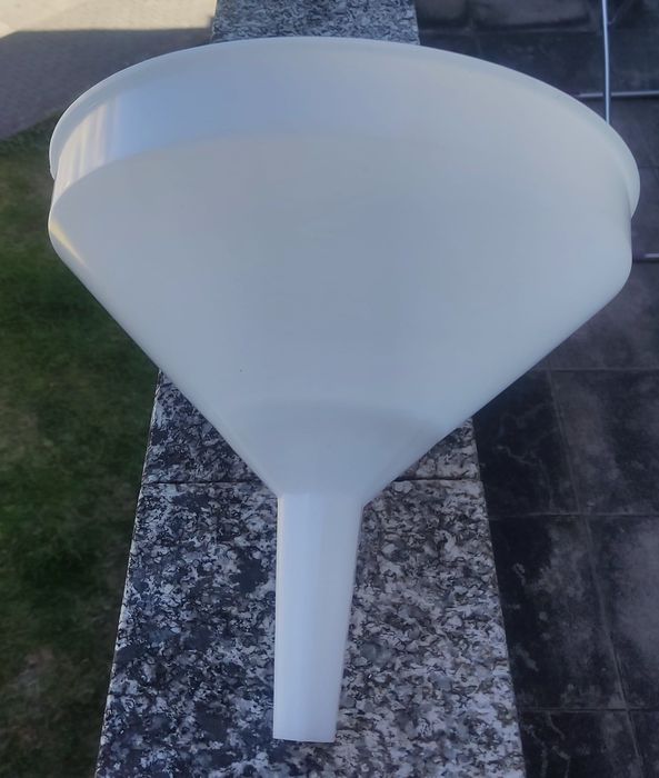 Funil de plástico para alimentos com filtro