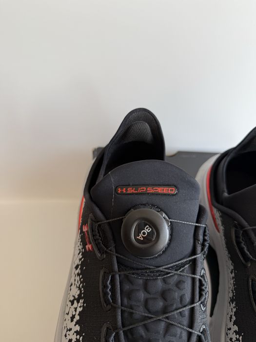 Кросівки чоловічі Under Armour 41р