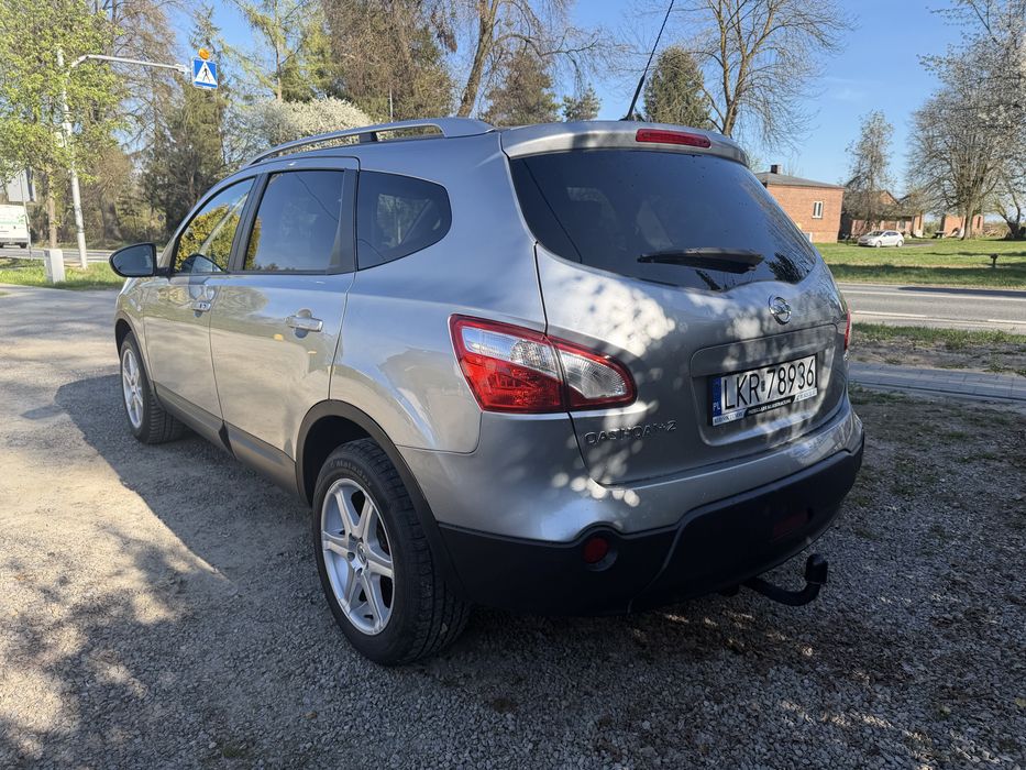 Nissan Qashqai +2