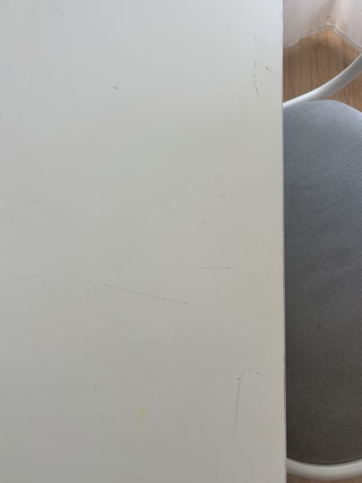 Secretária 140X65cm