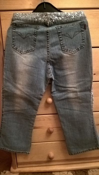 Spodnie sprzedam