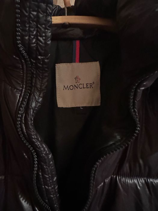 пуховик  Moncler