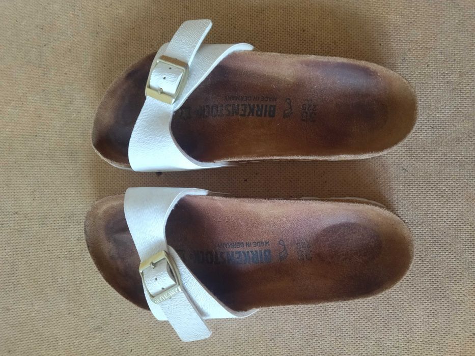 Продам жіночі шльопанці сандалі Birkenstock,
