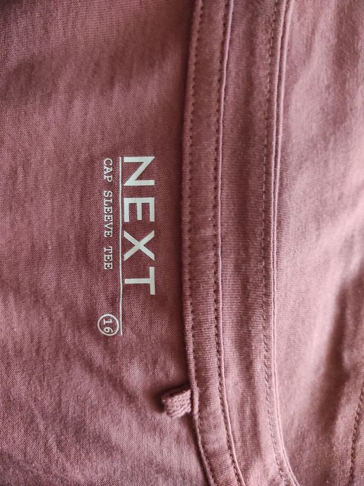 Качественные свободные  футболки Next p.50-52  Англия