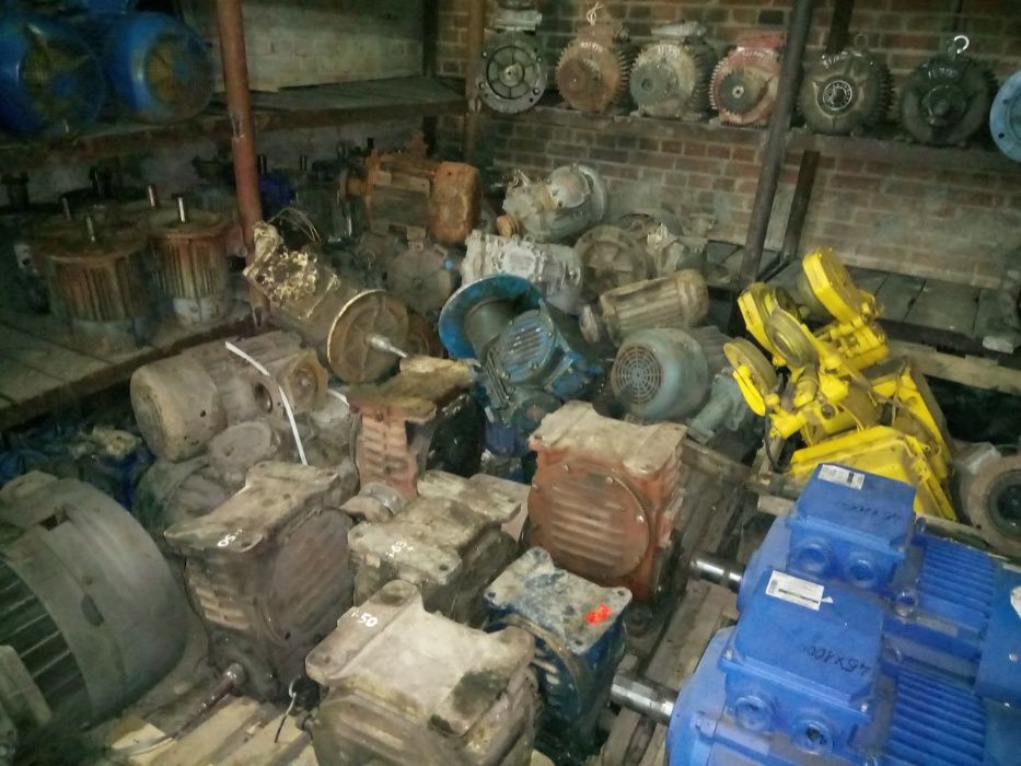 Электродвигатель электромтор елетродвигун електродвигатель АИР 4А 4АМ