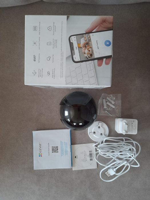 Камера Ezviz  C6W