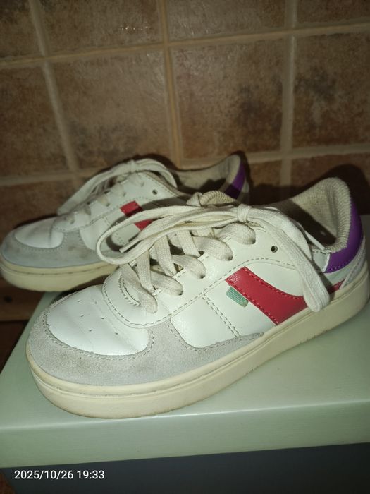 Zara,  кожаные кеды, р.31.