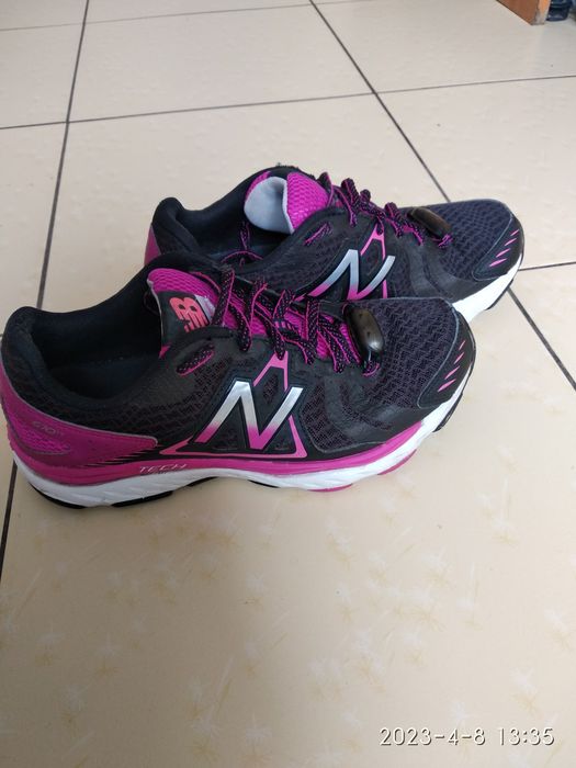 Кросівки Newbalance