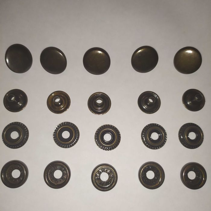 Кнопки Alfa 15 мм и пуговица для джинс 17 мм
