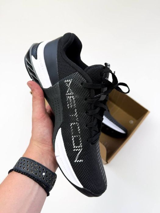 Оригінал! Кросівки Nike Metcone 8 (чорні) (42) Нові!