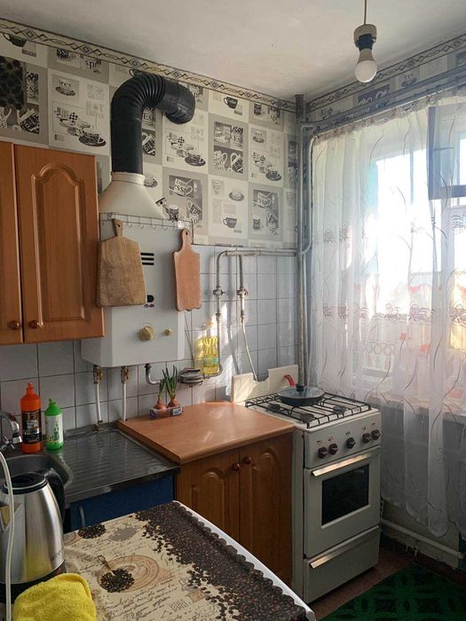 квартира 3кімнати , світловодськ