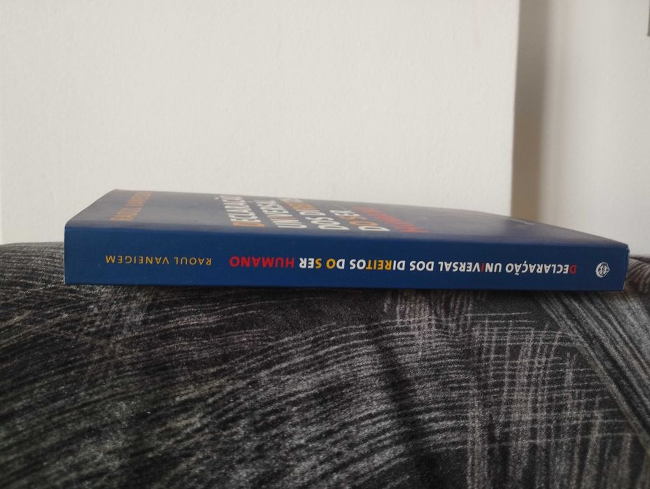 Declaração Universal dos Direitos do Ser Humano de Raoul Vaneigem